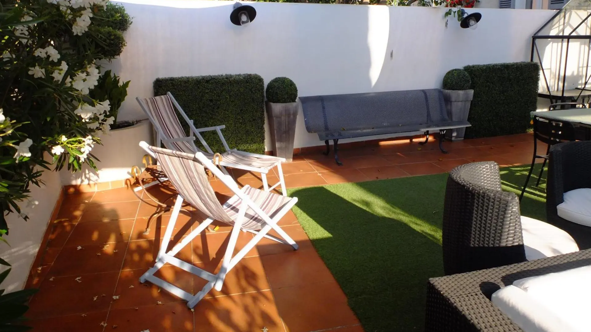 Villa Une Terrasse Au Mourillon, Calme Et Proche Plages Toulon
